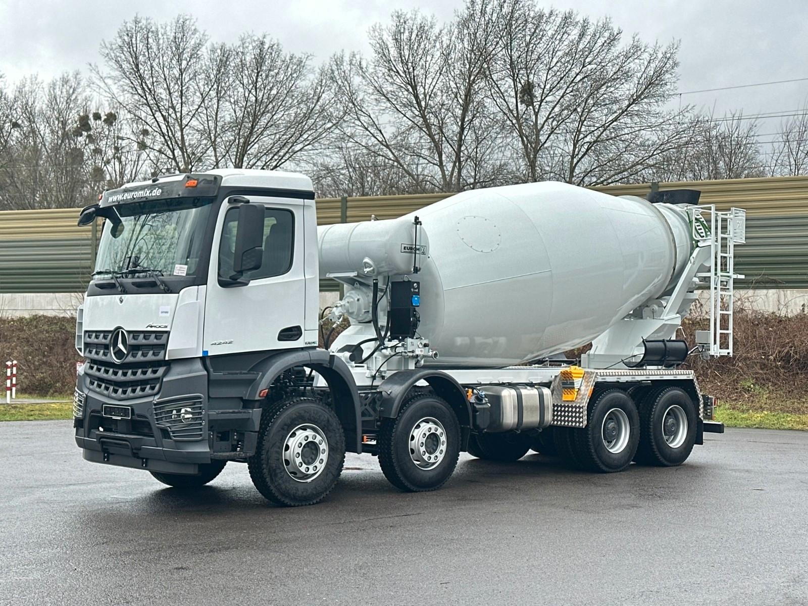 Mercedes-Benz AROCS 5 4242 8x4 Euro5 EuromixMTP EM 12m R