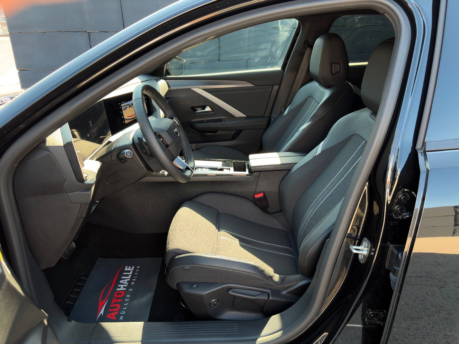 Fahrzeugabbildung Opel Astra L GS 1.2 Turbo Matrix HuD 360° LHZ CarPl.