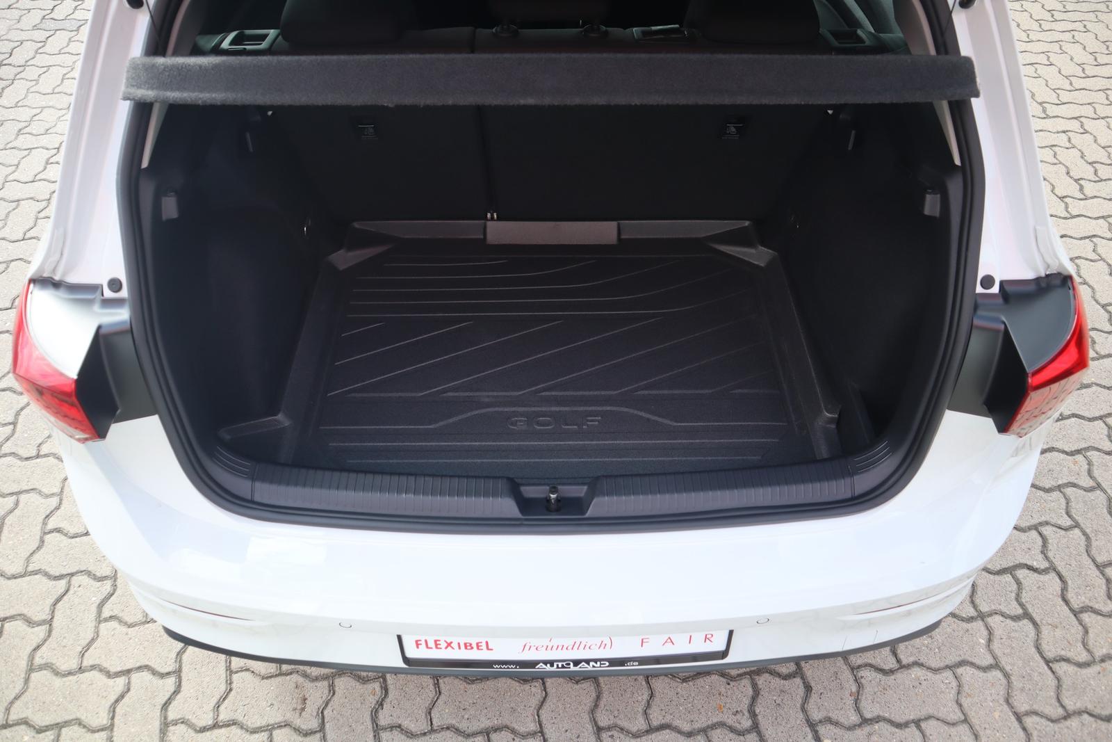 Volkswagen Golf VIII 1.0 Life LED App-Connect Spurhalte, миниатюра 30