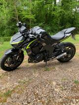 Kawasaki Z1000R