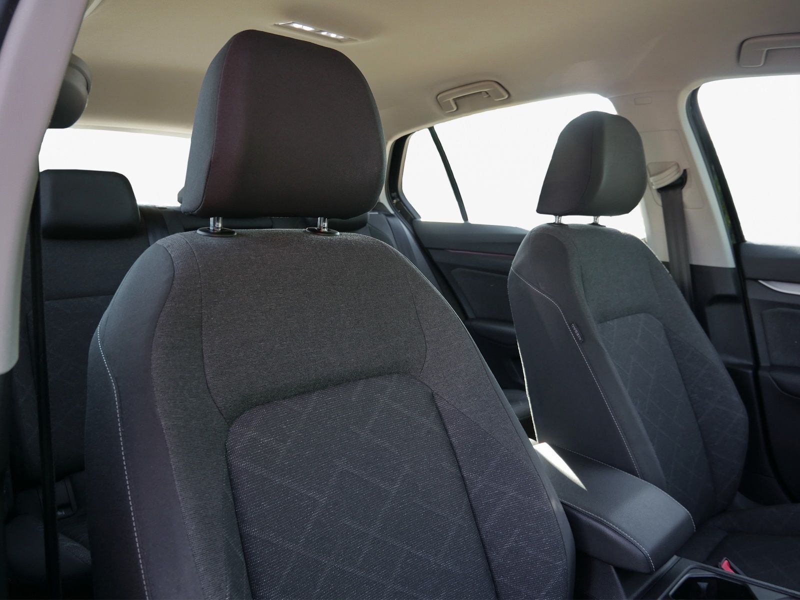 Volkswagen Golf - Bild 10