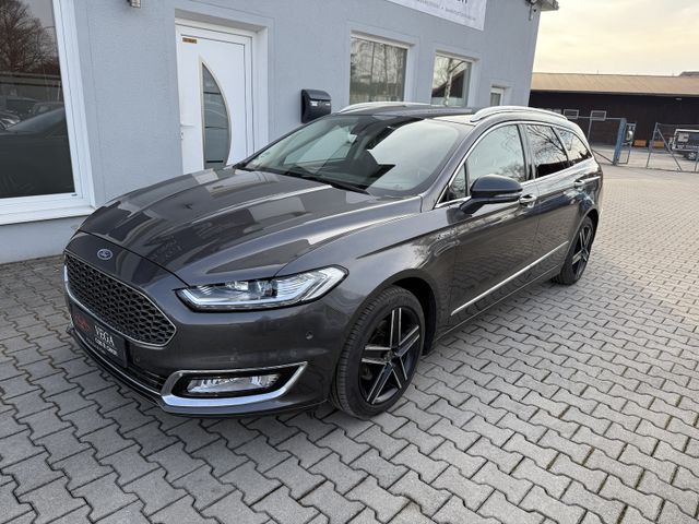 Ford Mondeo Vignale 2.0 TDCI AUT LED AHK KEYL SHA TEM