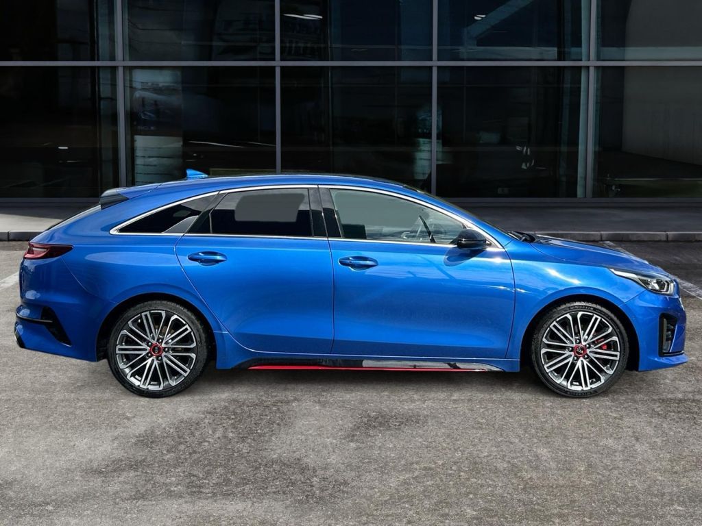 Fahrzeugabbildung Kia ProCeed 1.6 T-GDI DCT7 OPF GT