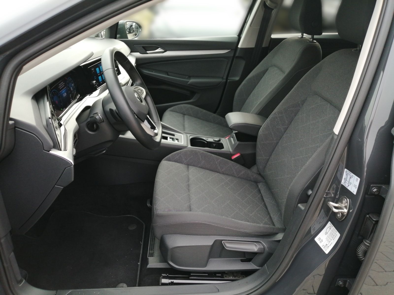 Volkswagen Golf - Bild 14