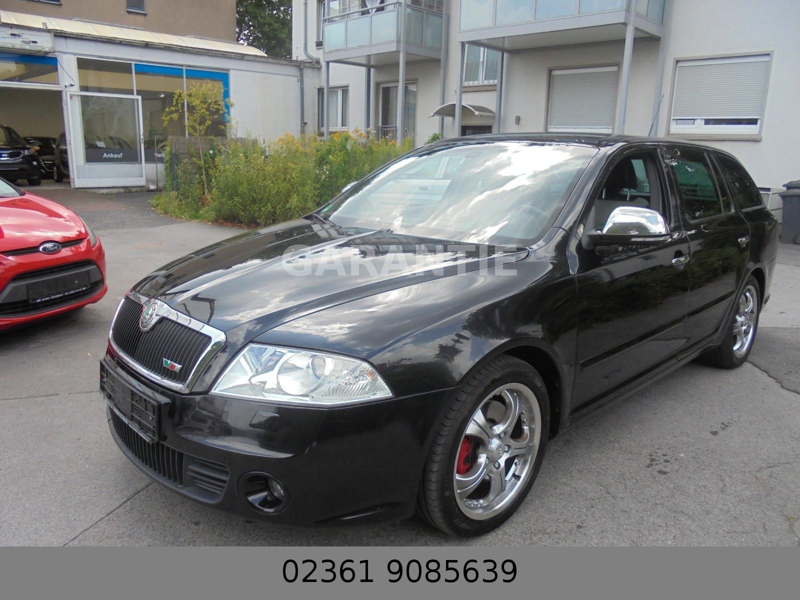 Fahrzeugabbildung SKODA Octavia Combi RS 2.0 TDI Klimaaut/Shz+Parktronik