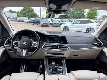 BMW X7 - 11