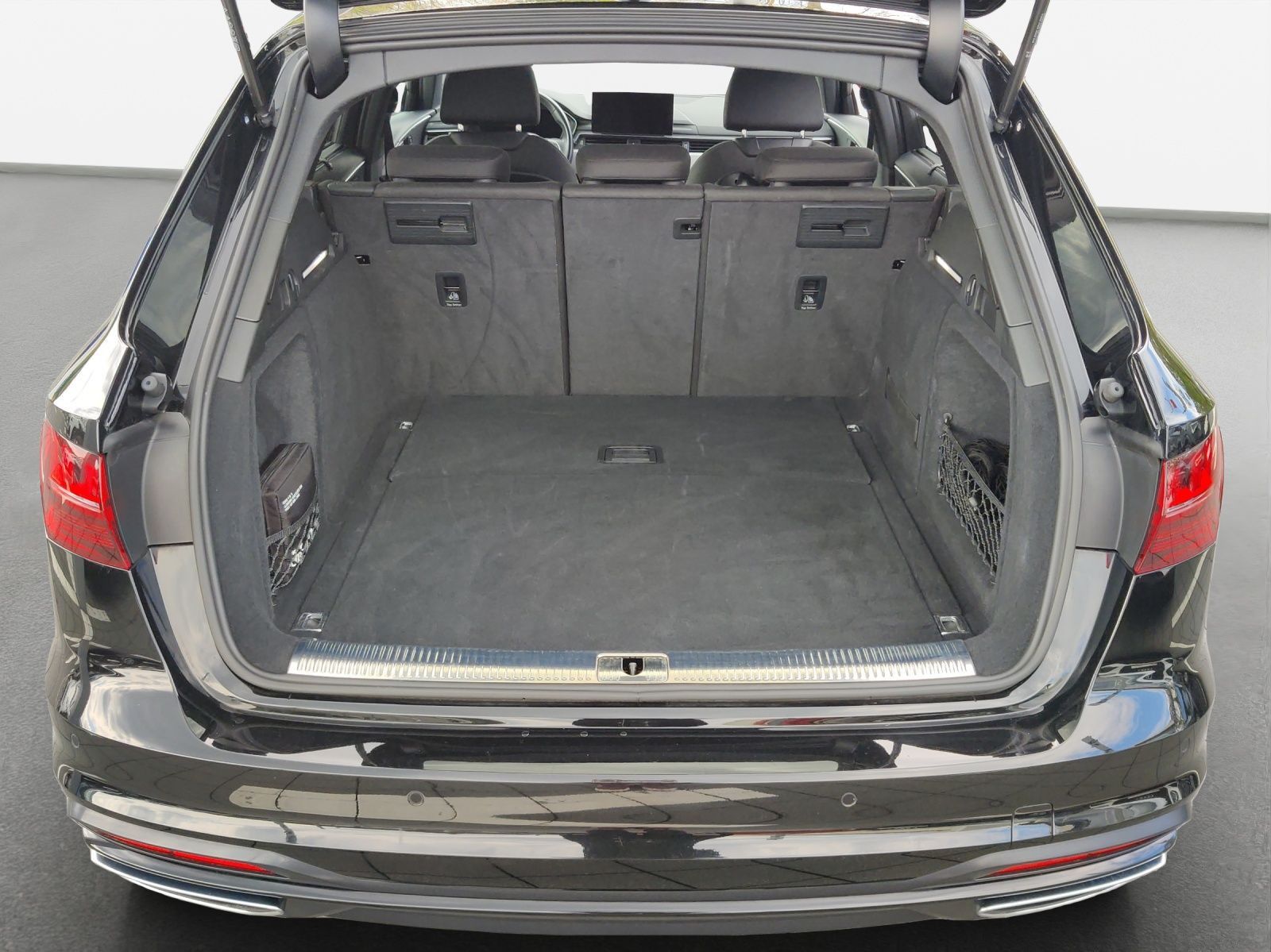 Audi A4 - Bild 11