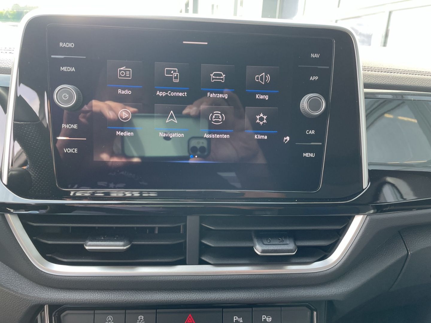 Volkswagen T-Roc - Bild 13