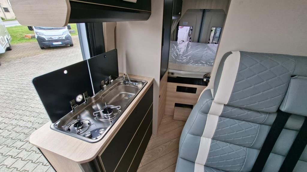 Autohaus Zimpel & Franke -  Challenger V210 Sport 2026er +ArcticPaket+Solar - Bild 10 Autohaus Zimpel & Franke -  Challenger V210 Sport 2026er +ArcticPaket+Solar - Bild 10