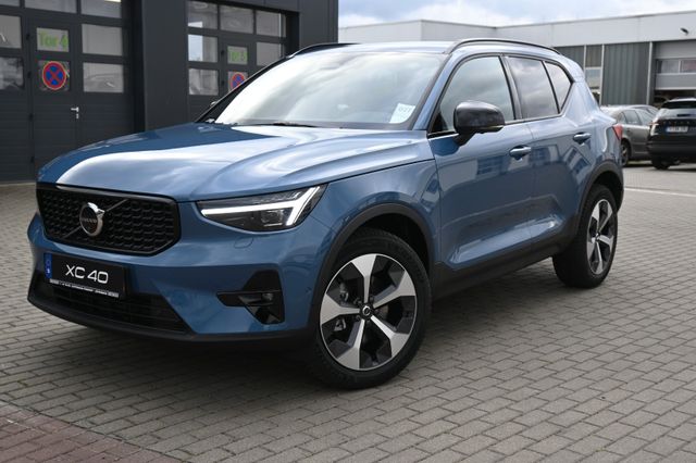 Volvo XC40 B3 DSG Plus Dark*360°*ACC*AHK*Allwetter