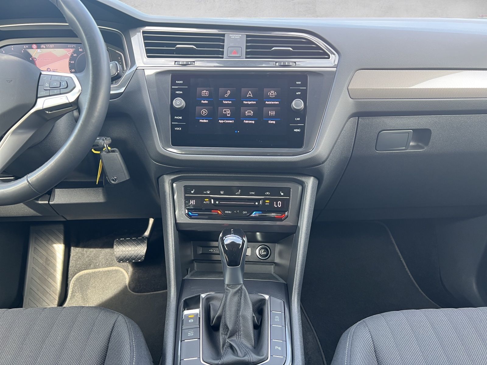 Tiguan Allspace Life 1.5 TSI DSG*AHK*Navi*ACC*L