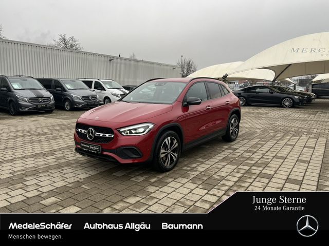 Mercedes-Benz GLA 200 Progressive Night Distronic M-LED Keyles