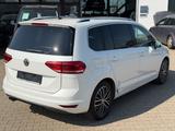 Volkswagen Touran Highline BMT/Start-Stopp Pano,Leder - Kleinbus bis 20.000 Euro