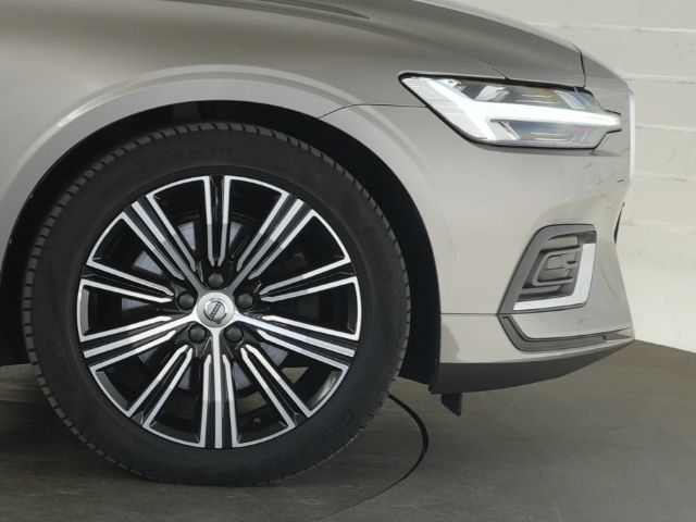 V60 KOMBI INSCRIPTION D AT+AHK+NAVI+LED-SCHEINWE