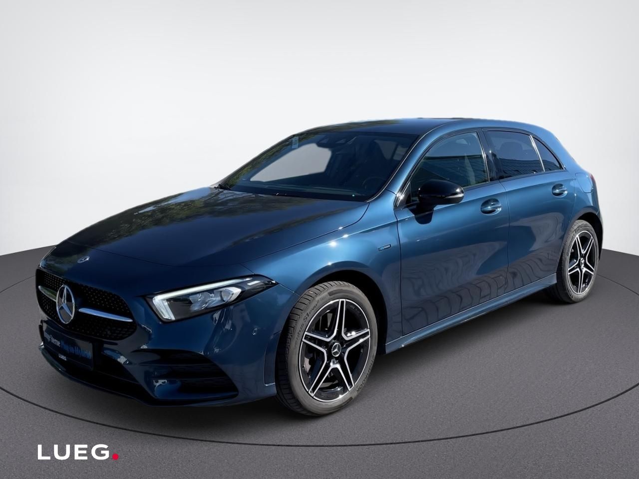 Mercedes-Benz A 250 e AMG NIGHT LED VERKZERKENN AMBIENTE NAVI foto 3