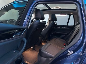 BMW X3 - 11