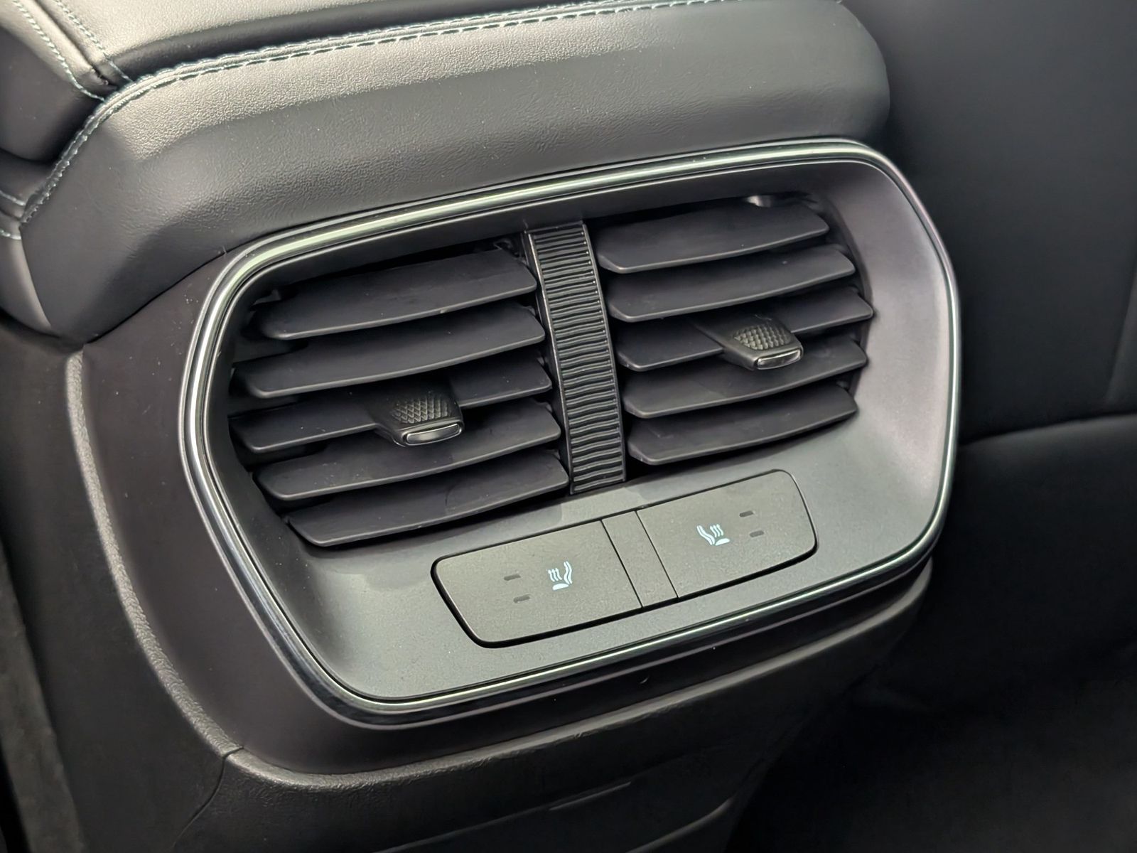 BYD SEALION 7 Sealion 7 Design AWD Dynaudio® LED 360°-Kamera – Bild 11