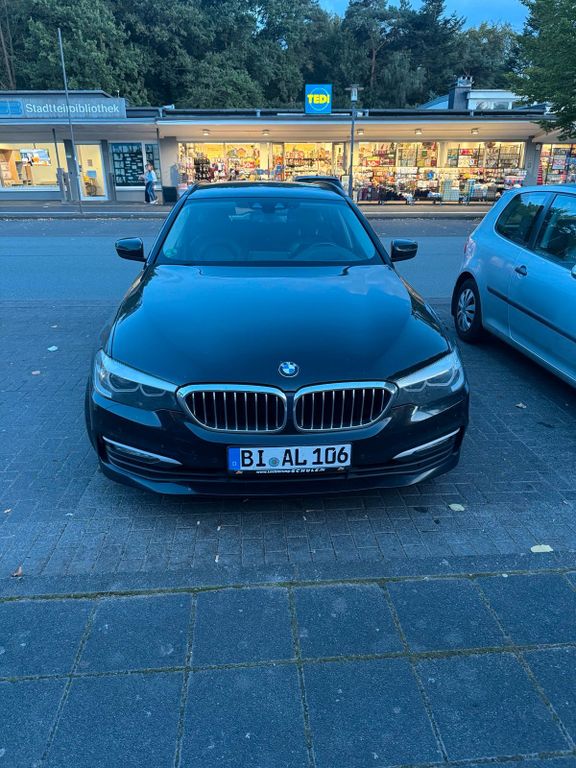 Image of BMW 520