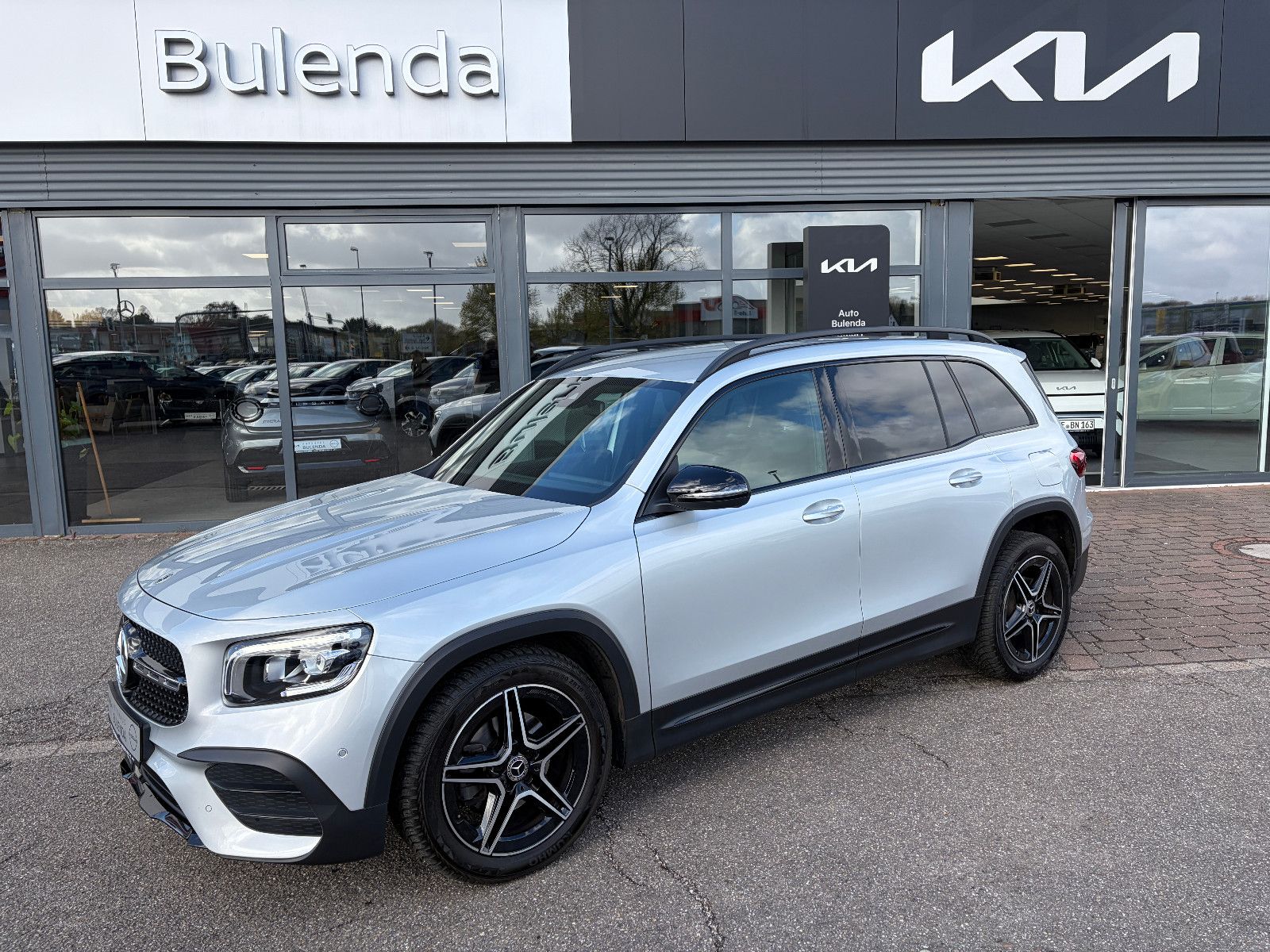 MERCEDES-BENZ GLB 200 AMG Line AWR el. AHK