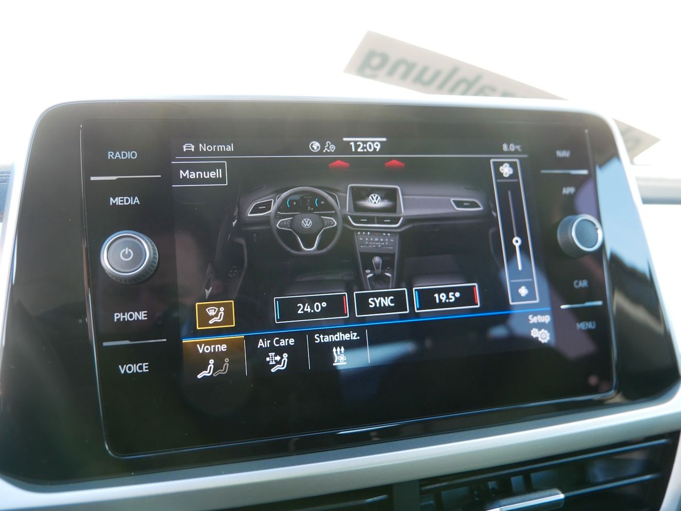 Fahrzeugabbildung Volkswagen T-Roc 1.0 TSI MOVE NEU38T AHK Standheiz ACC SHZ