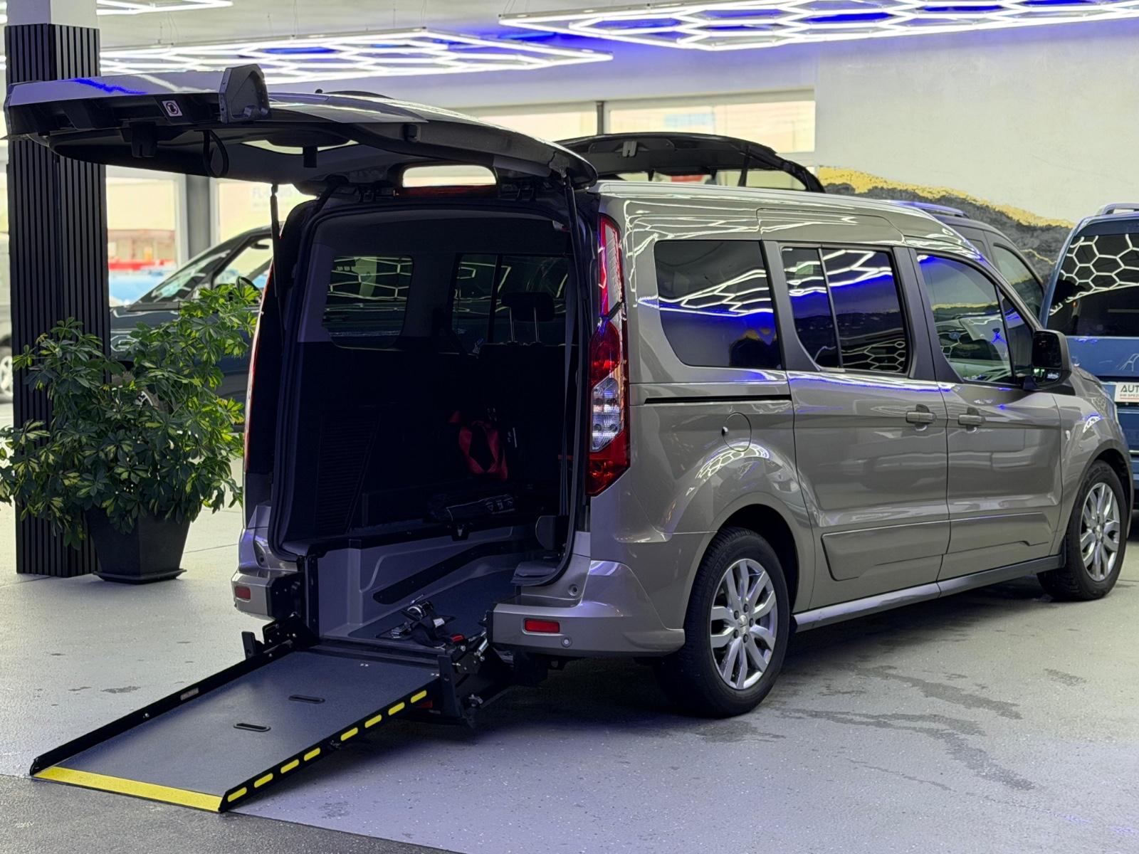 Ford Grand Tourneo Connect - Behindertengerecht-Rampe