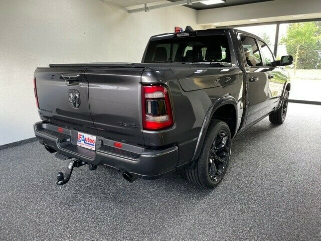 Fahrzeugabbildung Dodge LIMITED NIGHT HUD-TAILGATE-RAMBOX-360°-HUD