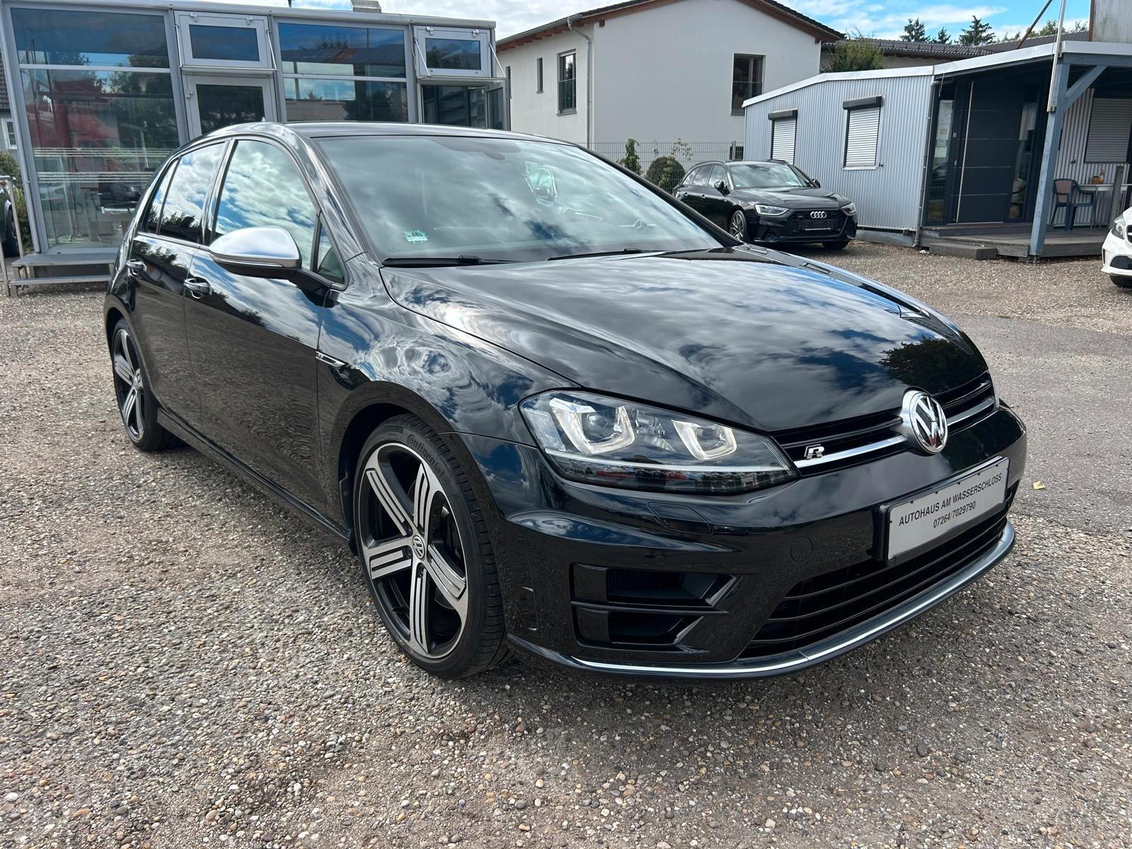 Volkswagen Golf. R  4Motion*NAVI*Bi-Xenon*LED* Discover Pro