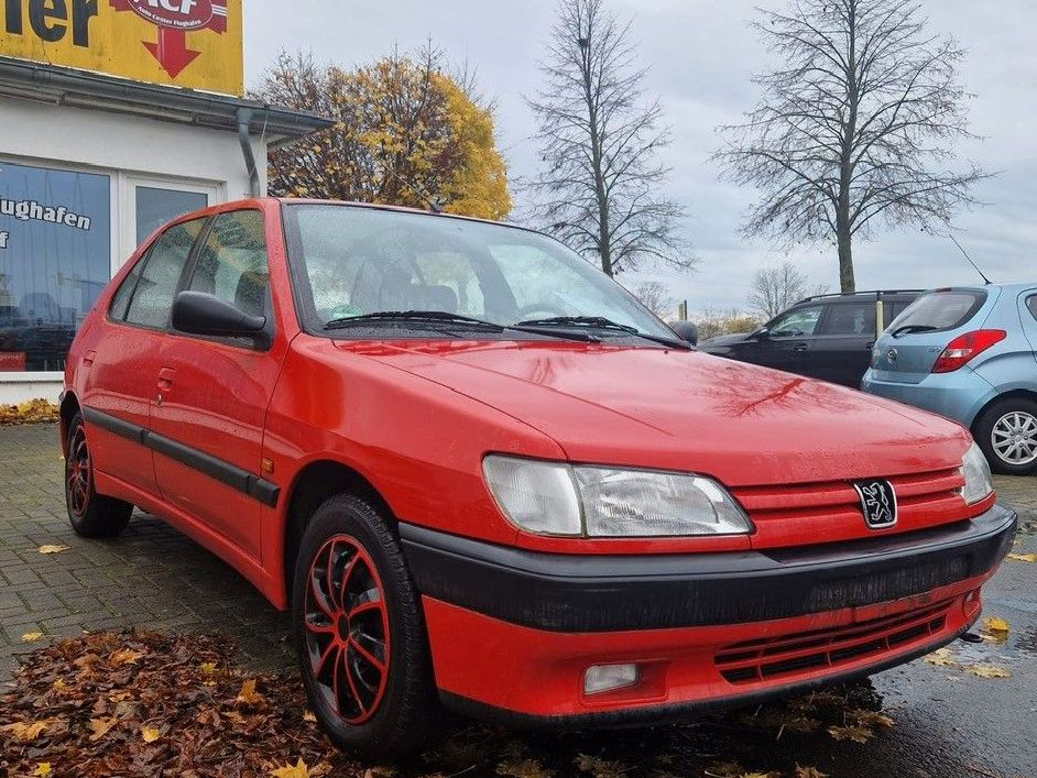 Peugeot 306