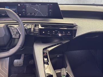 Peugeot 3008 1.6 195 Allure Kam.+KeyLess+LED+SHZ+PDC