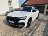Audi Q8 55 TFSI e quattro tiptronic -