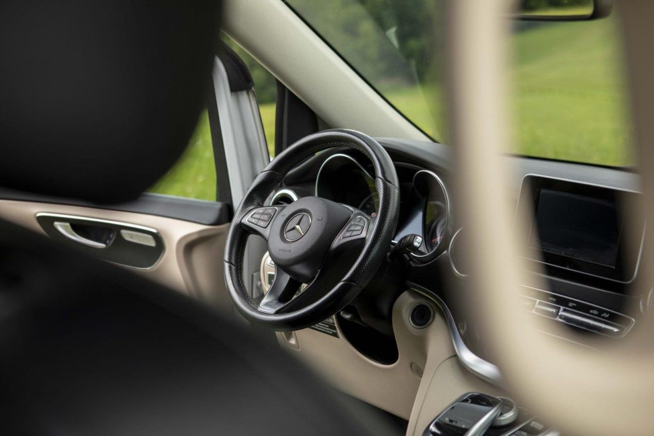 Fahrzeugabbildung Mercedes-Benz V -Klasse Vito Marco Polo 250 d 4MATIC