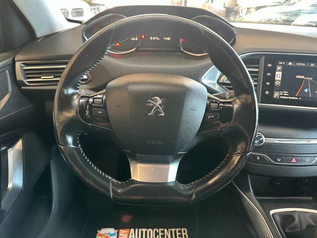 Peugeot 308 SW Allure *TEMPO*NAVI*PDC*KLIMAAUTO*