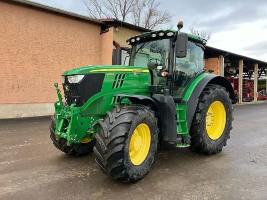 John Deere 6215R AQ40 *Erst 4865Bh*