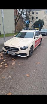 Mercedes-Benz E 200 d T Autom. - - Mercedes-Benz E 200 mit Diesel-Antrieb: Taxi