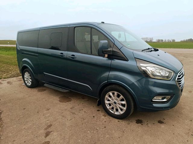 Ford tourneo custom