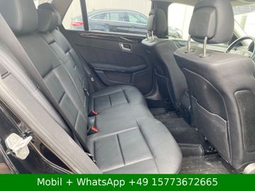 Mercedes E 220 - 11