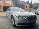 BMW 750Li xDrive - - BMW 750: Li