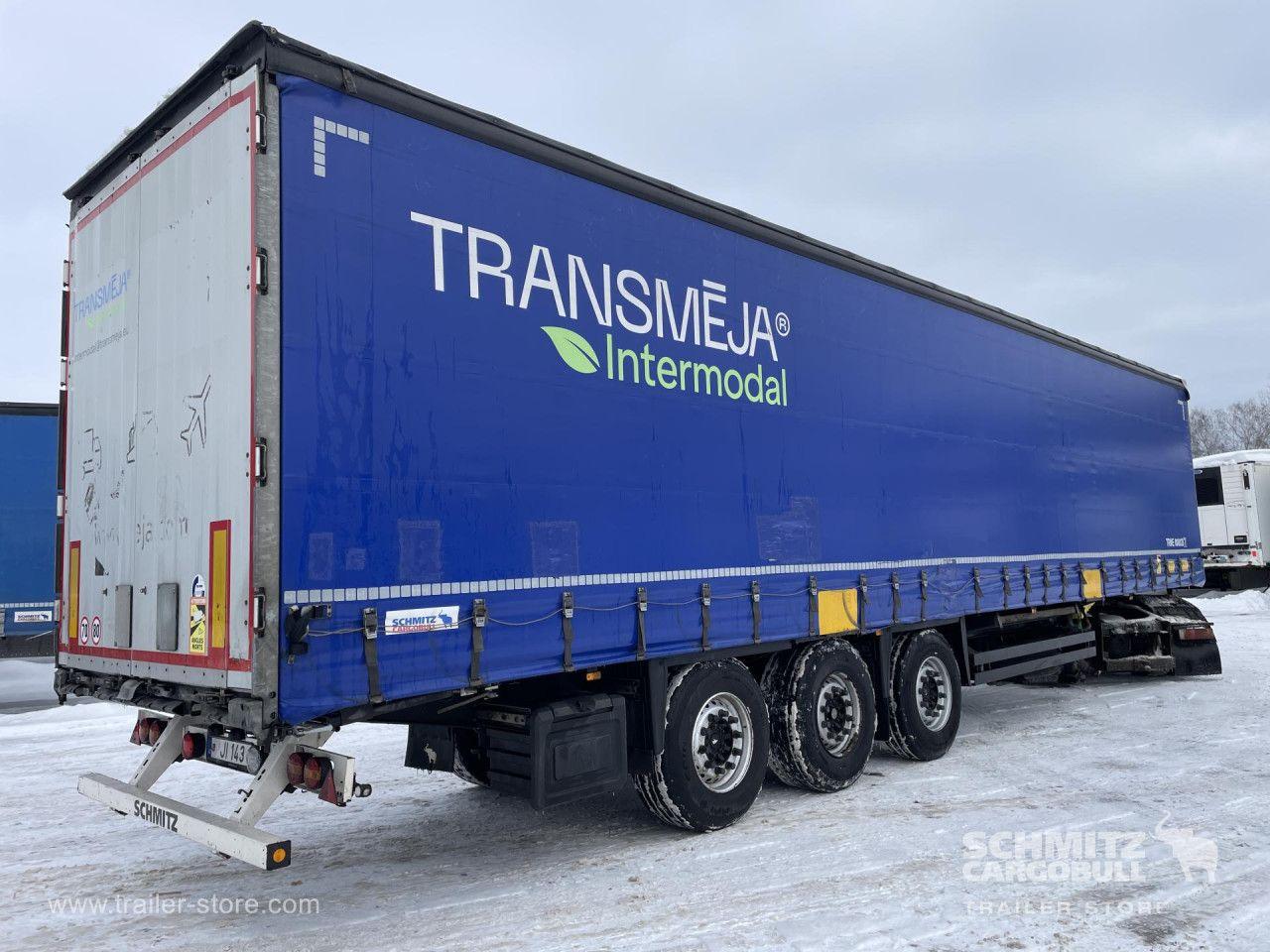 Schmitz Cargobull Curtainsider Standard