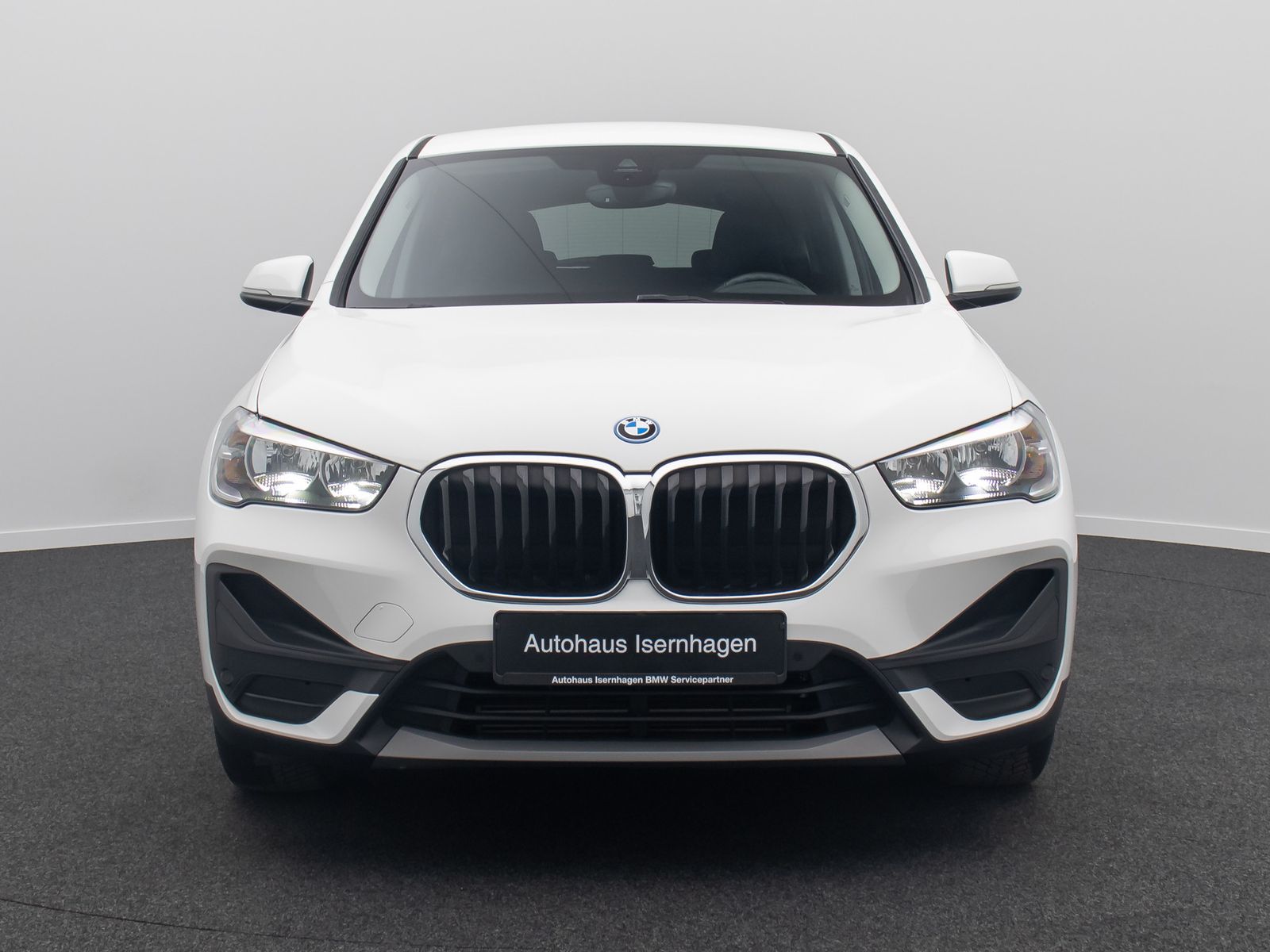 Fahrzeugabbildung BMW X1 xD25e GeschwindigReg ParkAss DAB Komfort NAVI