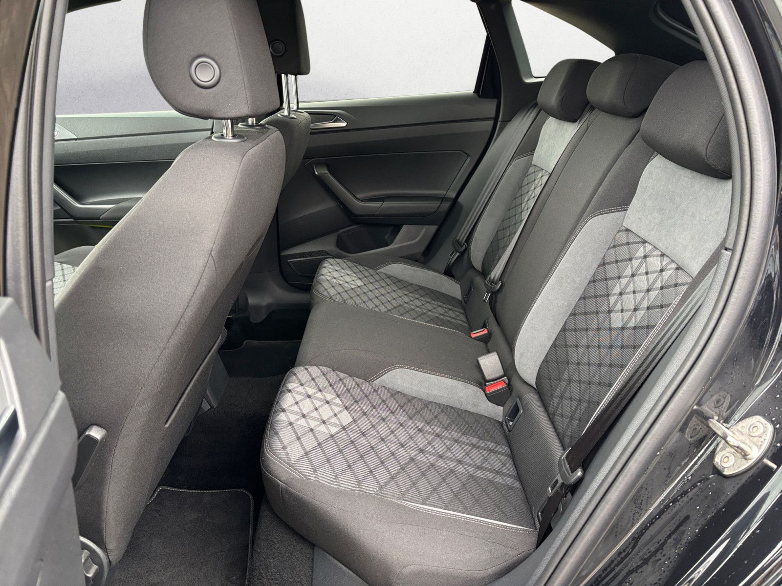 Volkswagen Taigo - Bild 11