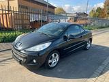 Peugeot 207 CC Cabrio-Coupe Premium - Peugeot 207: Premium