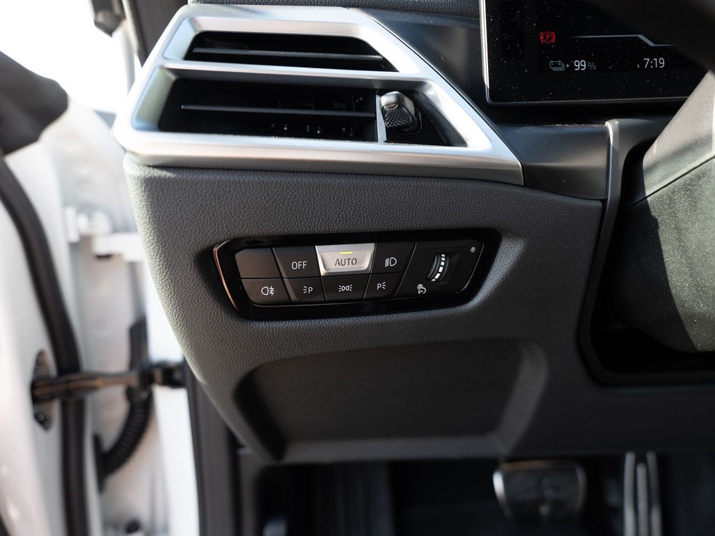 BMW i4 - Bild 23