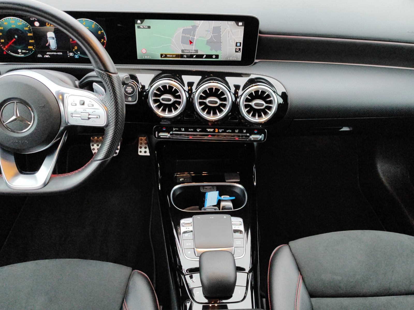 Fahrzeugabbildung Mercedes-Benz A 35 AMG 4Matic*Night*Pano*360°Cam*Burmester