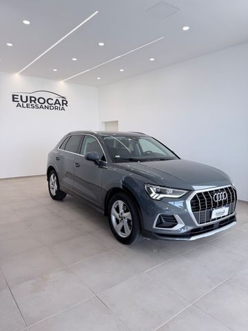 AUDI Audi Q3 35 TDI S tronic Business Advanced