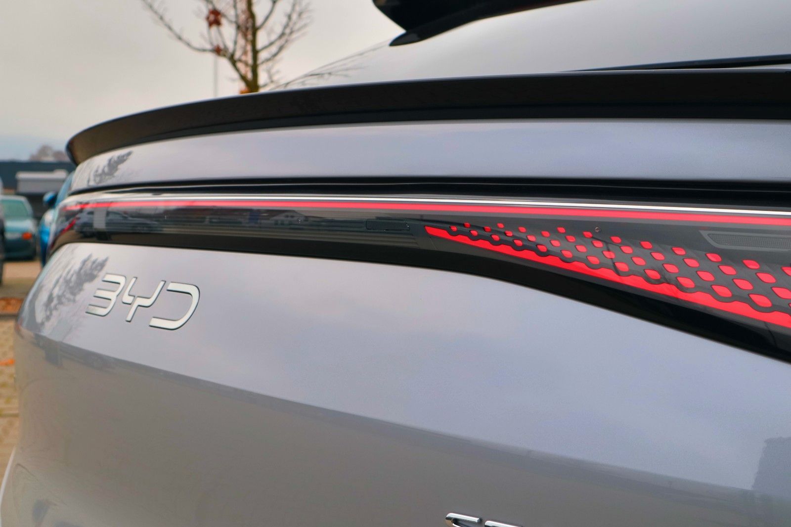 BYD SEALION 7