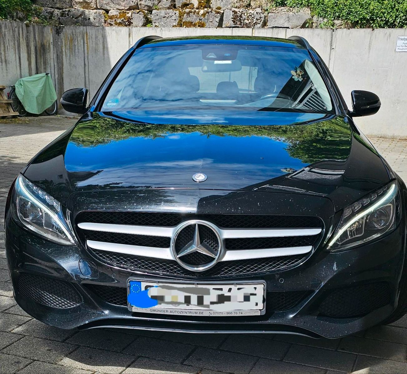 MERCEDES-BENZ C 220