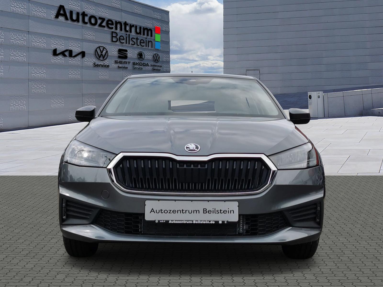Skoda Fabia 1.0  TSI Ambition DSG  Kamera  LED