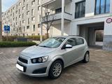 Chevrolet Aveo Automatik AHK Tempomat TÜV NEU - Chevrolet Aveo Gebrauchtwagen