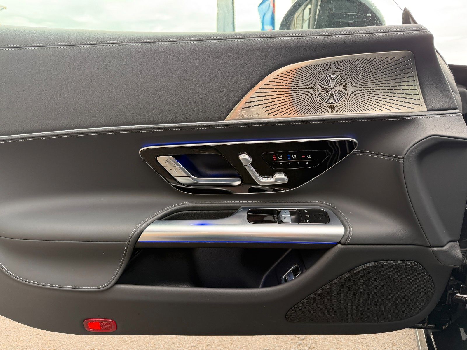 Fahrzeugabbildung Mercedes-Benz AMG GT 43 Premium Plus HUD+Burm+RideControl+360°