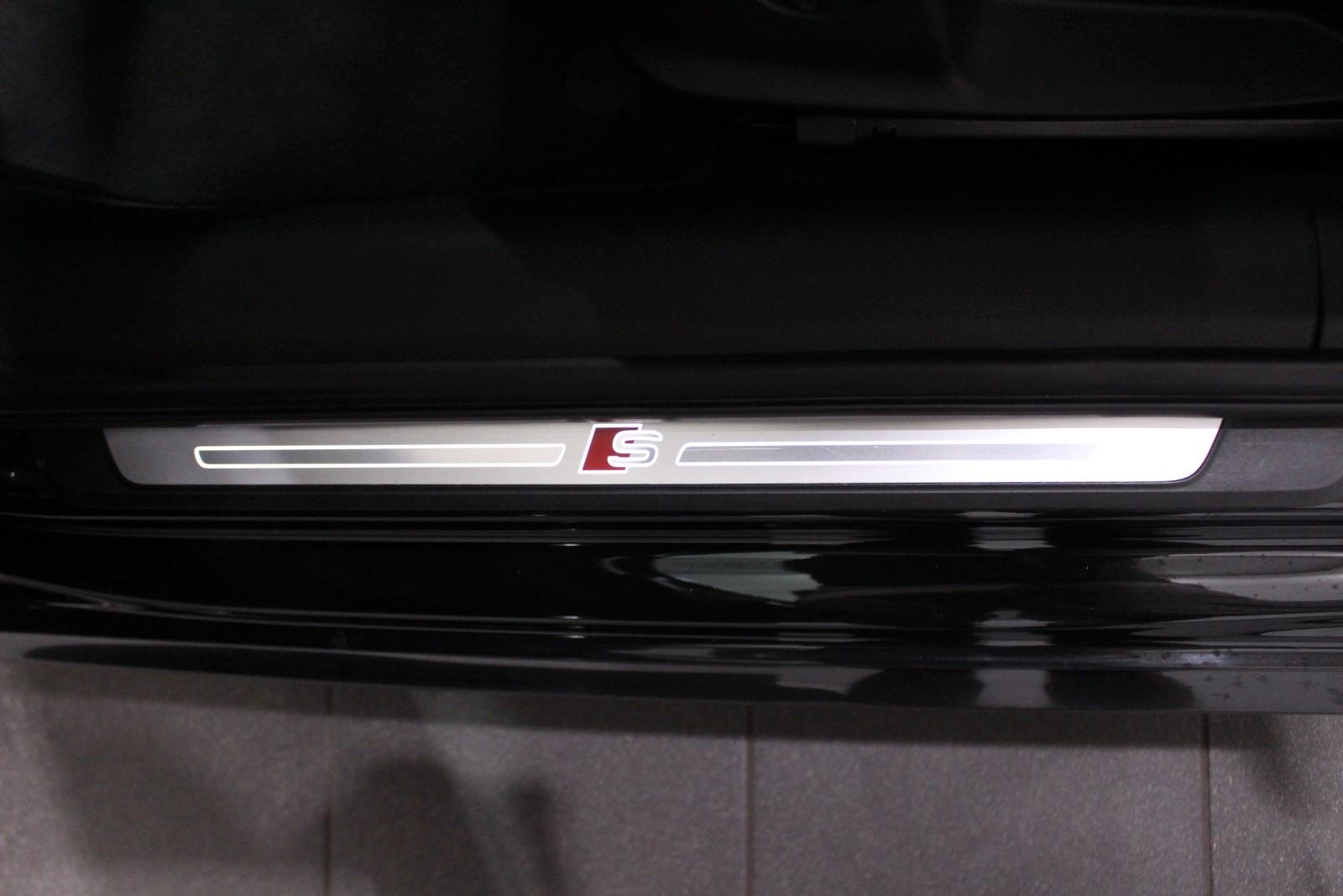 Audi A4 Avant 40 TFSI Sport S-Line NAVI LED 19" TOP